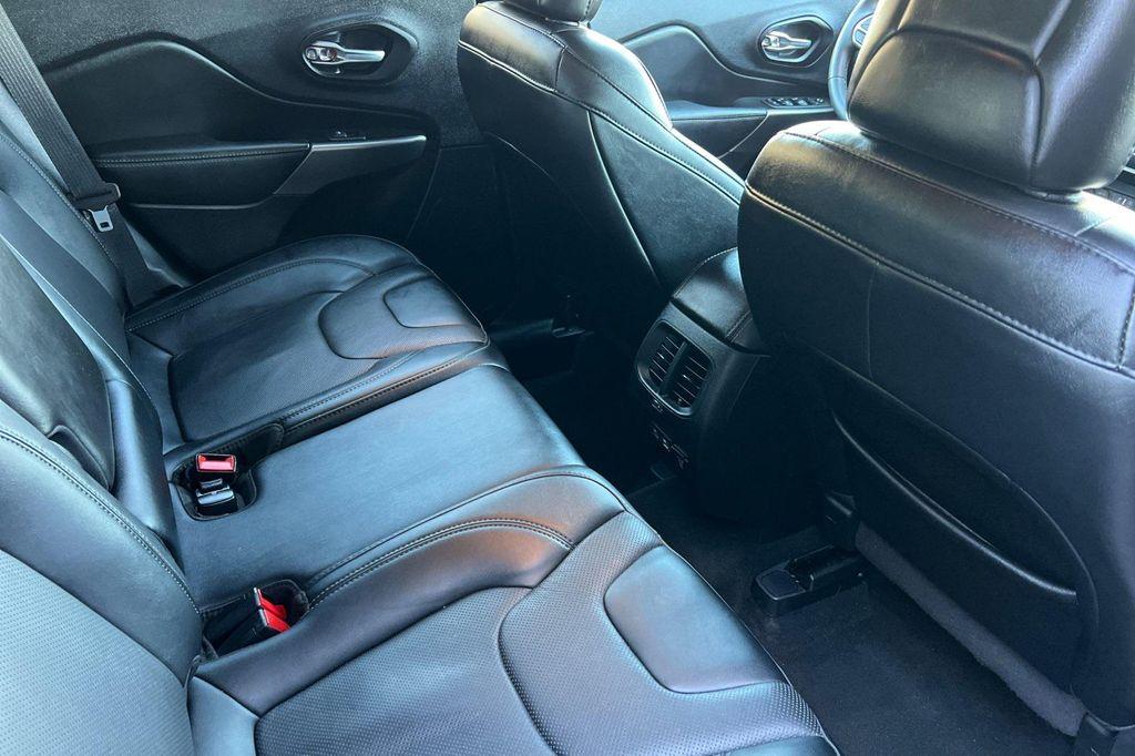 used 2022 Jeep Cherokee car, priced at $20,981
