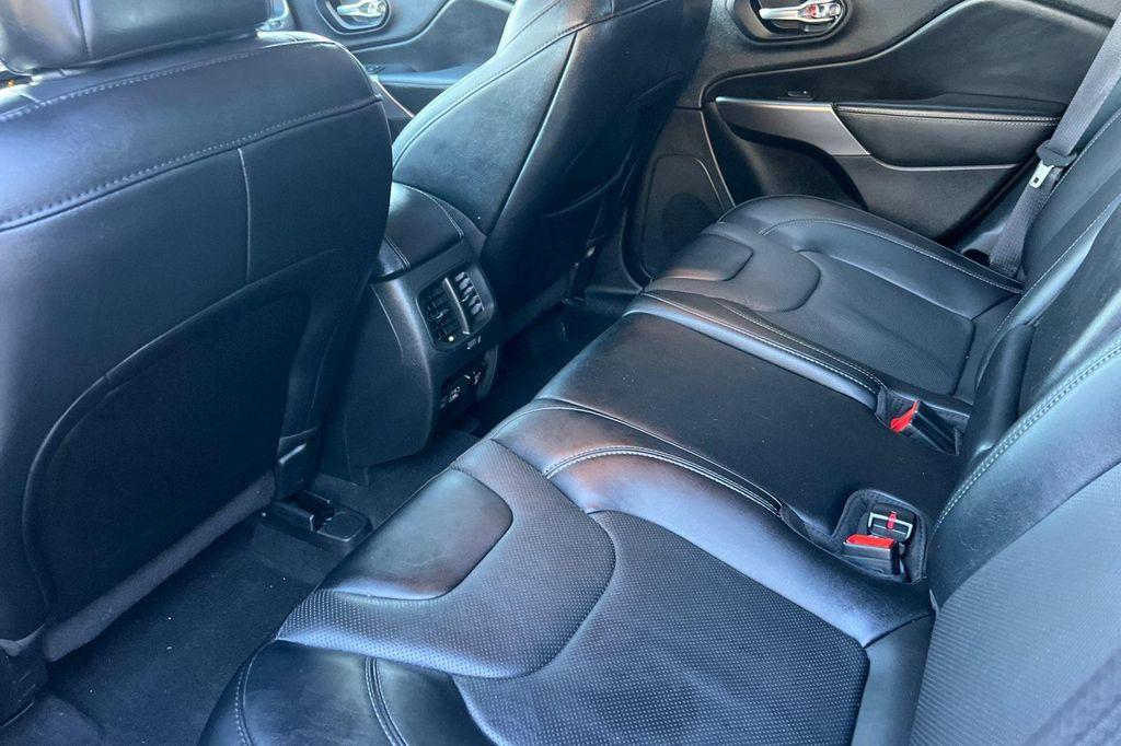 used 2022 Jeep Cherokee car, priced at $20,981