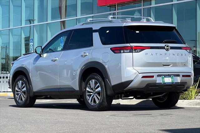 new 2024 Nissan Pathfinder car, priced at $42,469