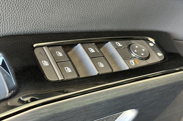 new 2025 Nissan Pathfinder car, priced at $46,010