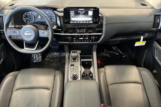 new 2025 Nissan Pathfinder car, priced at $46,010