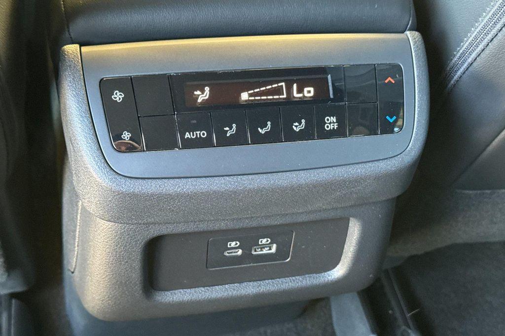 new 2025 Nissan Pathfinder car, priced at $38,795