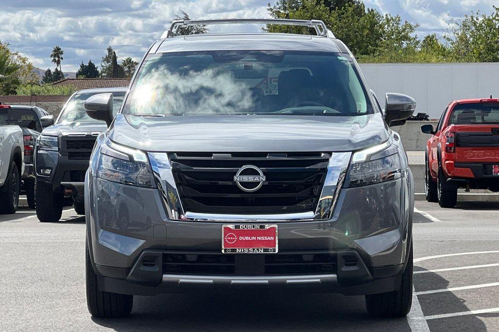 new 2025 Nissan Pathfinder car, priced at $47,485