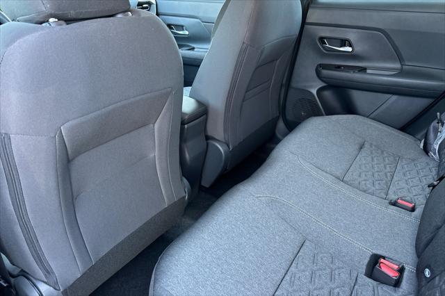 new 2025 Nissan Kicks car, priced at $24,520