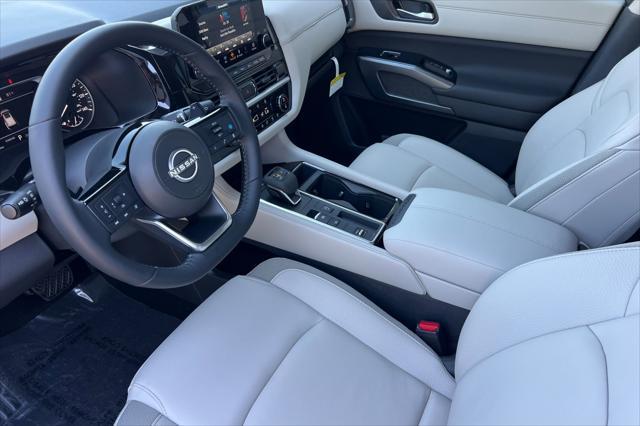 new 2025 Nissan Pathfinder car, priced at $48,005