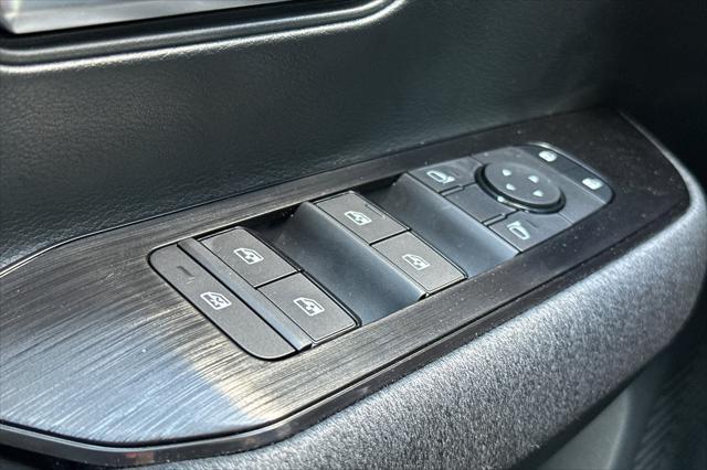 new 2025 Nissan Kicks car, priced at $26,360