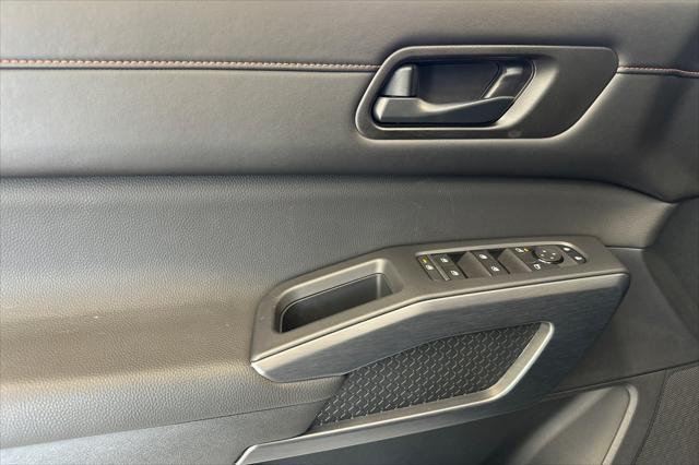 new 2025 Nissan Pathfinder car, priced at $46,595