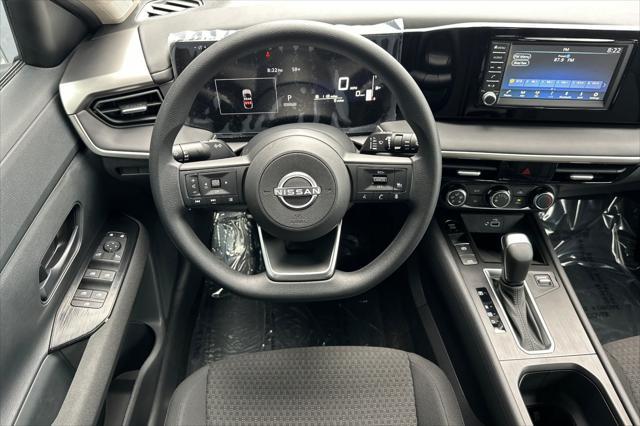 new 2025 Nissan Kicks car, priced at $23,680