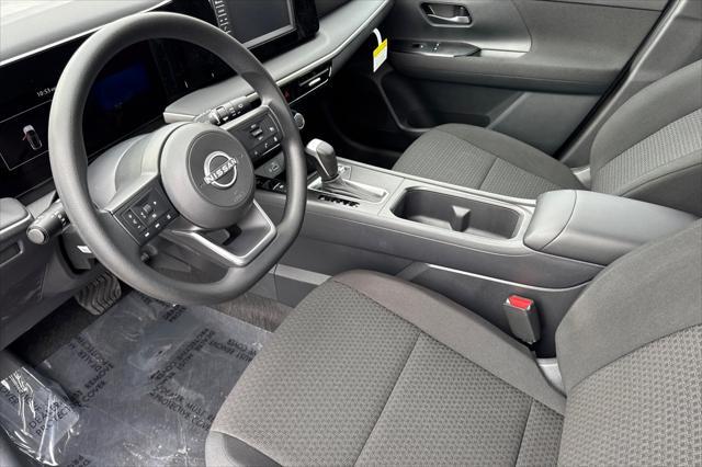 new 2025 Nissan Kicks car, priced at $23,680