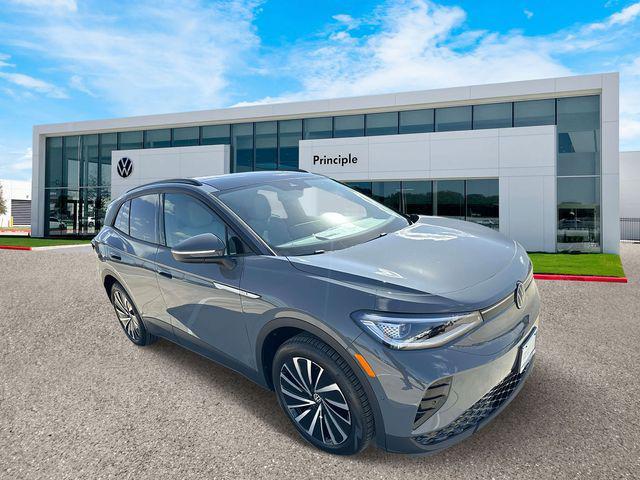 new 2025 Volkswagen ID.4 car, priced at $42,370
