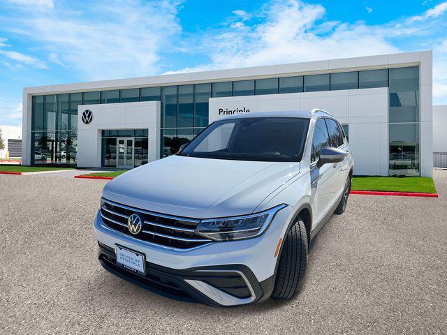 new 2024 Volkswagen Tiguan car, priced at $29,214