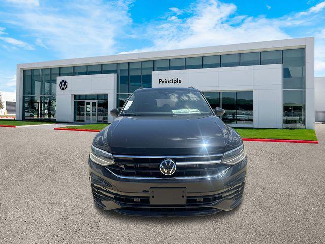 new 2024 Volkswagen Tiguan car, priced at $32,288