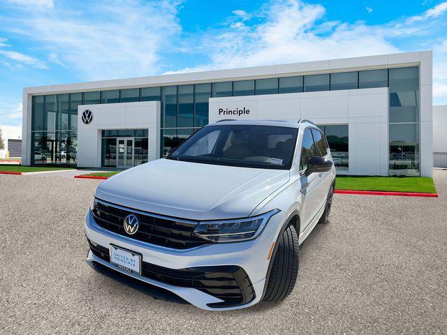 new 2024 Volkswagen Tiguan car, priced at $33,018