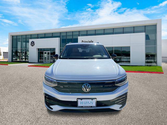 new 2024 Volkswagen Tiguan car, priced at $33,018