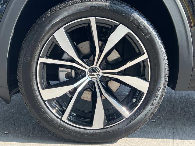 new 2026 Volkswagen Atlas car, priced at $54,331