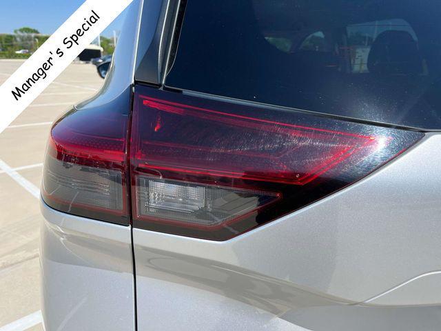 used 2022 Nissan Rogue car, priced at $17,389