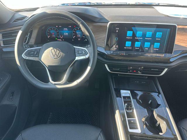 new 2025 Volkswagen Atlas car, priced at $43,240