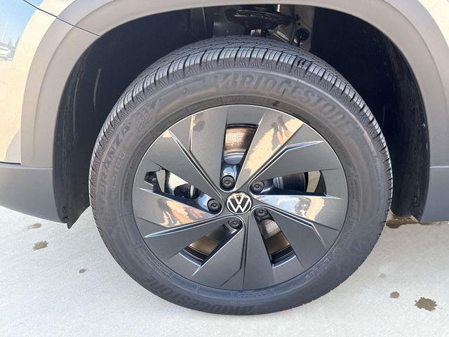 new 2025 Volkswagen Taos car, priced at $26,468