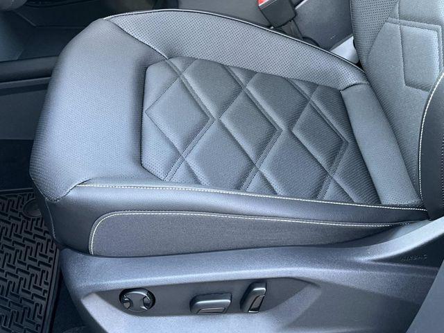 new 2026 Volkswagen Atlas car, priced at $45,422