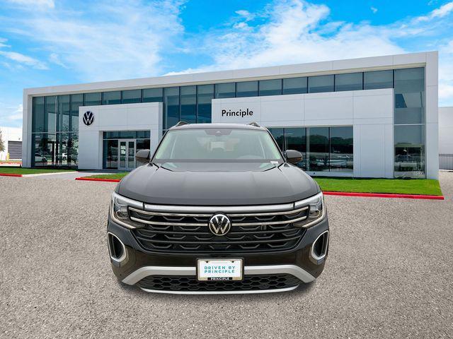 new 2025 Volkswagen Atlas car, priced at $48,005