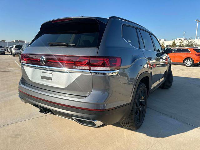 new 2025 Volkswagen Atlas car, priced at $42,741