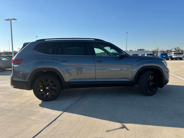 new 2025 Volkswagen Atlas car, priced at $42,741