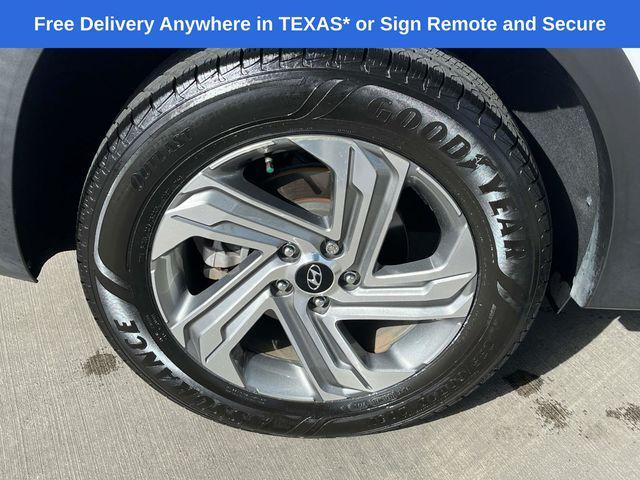 used 2022 Hyundai Santa Fe car, priced at $21,615