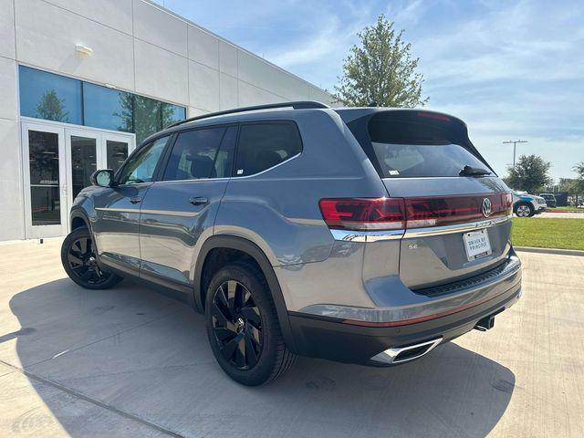 new 2024 Volkswagen Atlas car, priced at $38,690