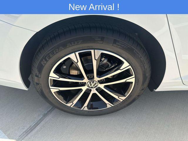 new 2025 Volkswagen Jetta car, priced at $25,611