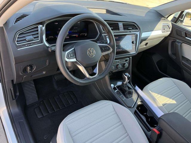 new 2024 Volkswagen Tiguan car, priced at $27,024