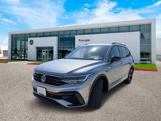 new 2024 Volkswagen Tiguan car, priced at $32,532