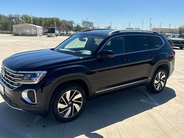 new 2025 Volkswagen Atlas car, priced at $47,033