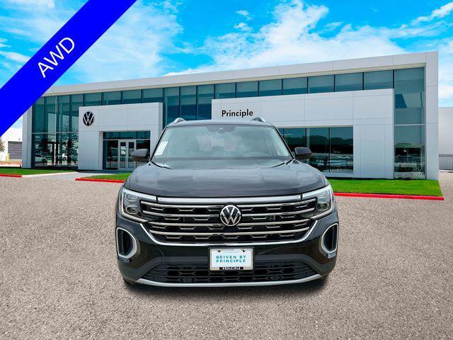new 2025 Volkswagen Atlas car, priced at $49,034