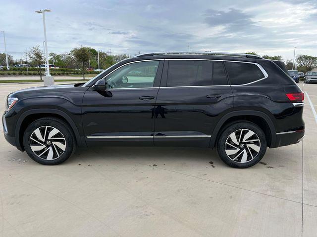 new 2025 Volkswagen Atlas car, priced at $47,033