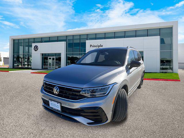 new 2024 Volkswagen Tiguan car, priced at $32,532