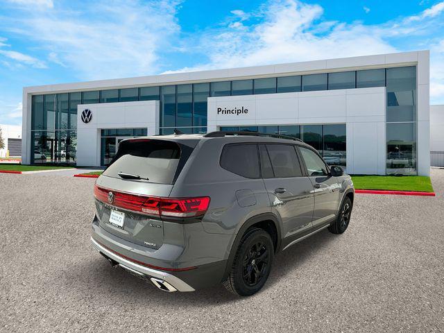new 2025 Volkswagen Atlas car, priced at $46,680