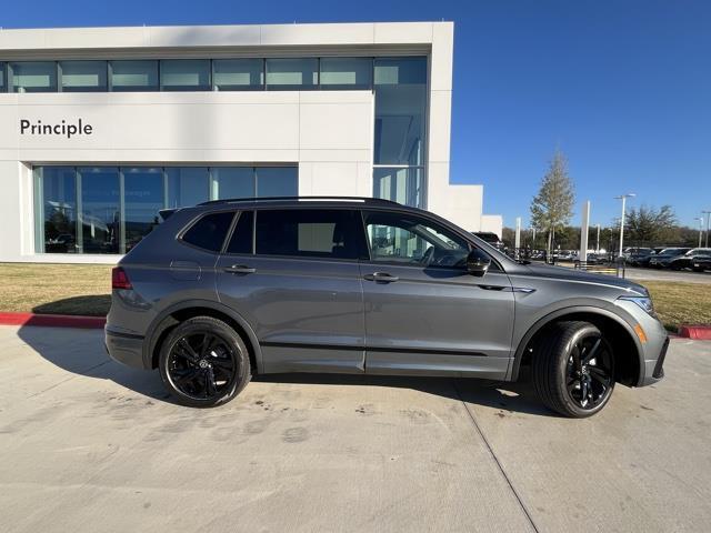 new 2024 Volkswagen Tiguan car, priced at $32,488