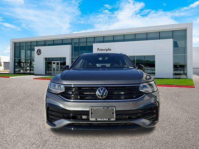 new 2024 Volkswagen Tiguan car, priced at $32,488