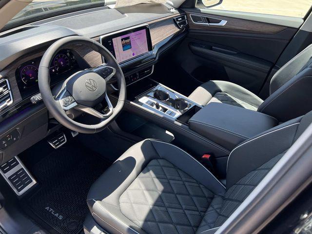new 2026 Volkswagen Atlas car, priced at $54,182
