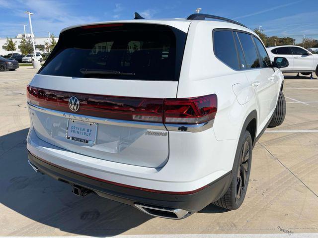 new 2025 Volkswagen Atlas car, priced at $42,741