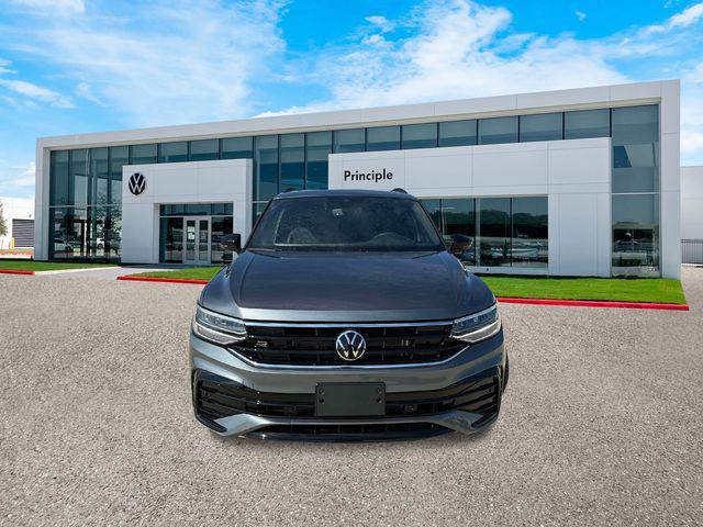 new 2024 Volkswagen Tiguan car, priced at $31,888