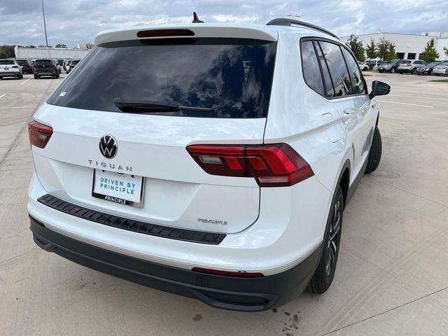 new 2024 Volkswagen Tiguan car, priced at $27,024