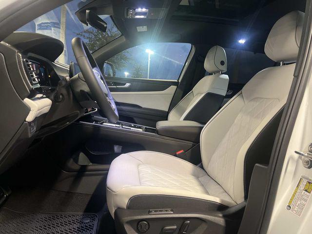 new 2026 Volkswagen Atlas Cross Sport car, priced at $53,907