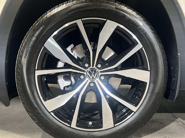 new 2026 Volkswagen Atlas Cross Sport car, priced at $53,907