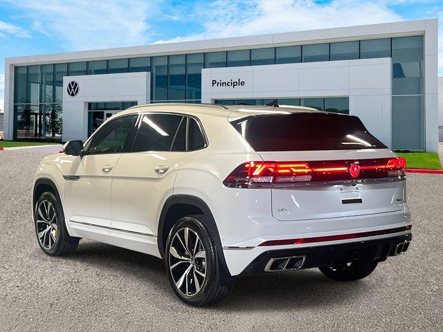 new 2026 Volkswagen Atlas Cross Sport car, priced at $53,907
