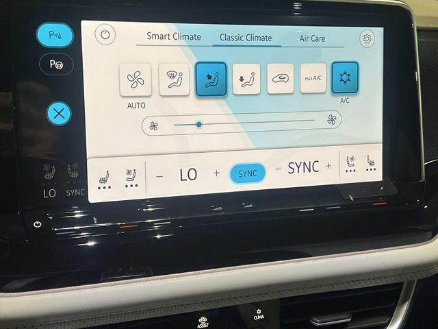 new 2026 Volkswagen Atlas Cross Sport car, priced at $53,907