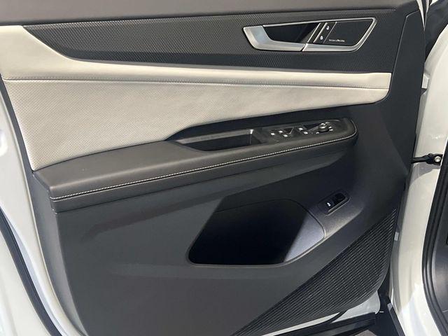 new 2026 Volkswagen Atlas Cross Sport car, priced at $53,907