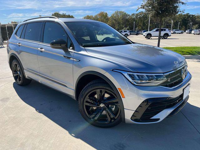 new 2024 Volkswagen Tiguan car, priced at $32,647