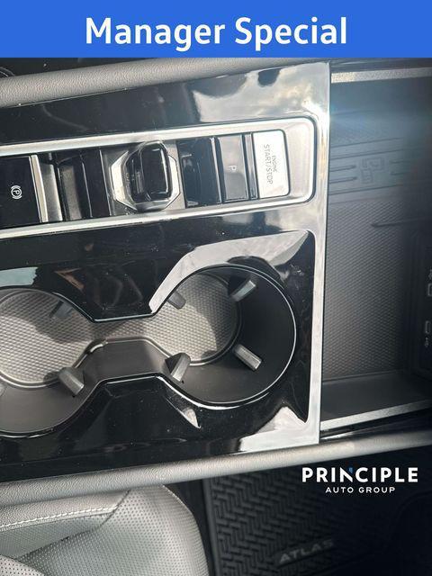 new 2025 Volkswagen Atlas car, priced at $41,994