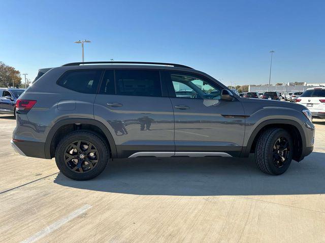 new 2025 Volkswagen Atlas car, priced at $47,531